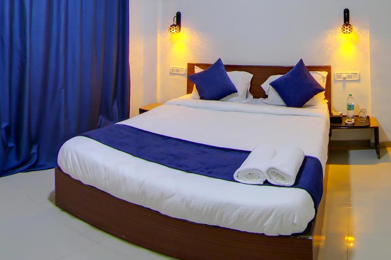 Hotel Rain Sky Inn Lonavla Zewnętrze zdjęcie