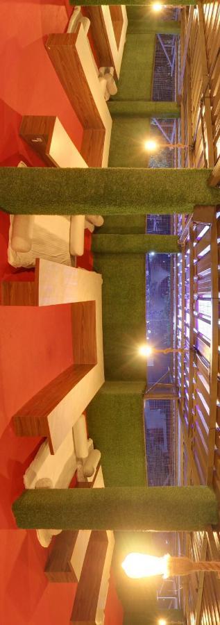 Hotel Rain Sky Inn Lonavla Zewnętrze zdjęcie